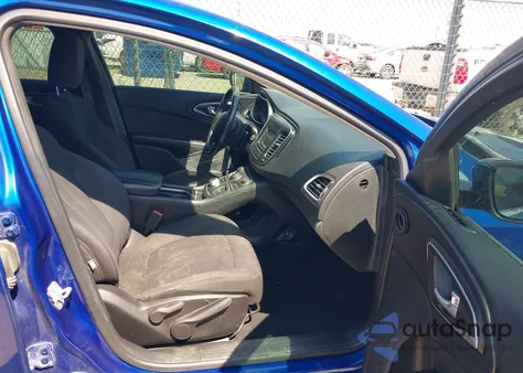 2015 Chrysler 200 Limited из США, поврежденный, VIN 1C3CCCAB5FN681309